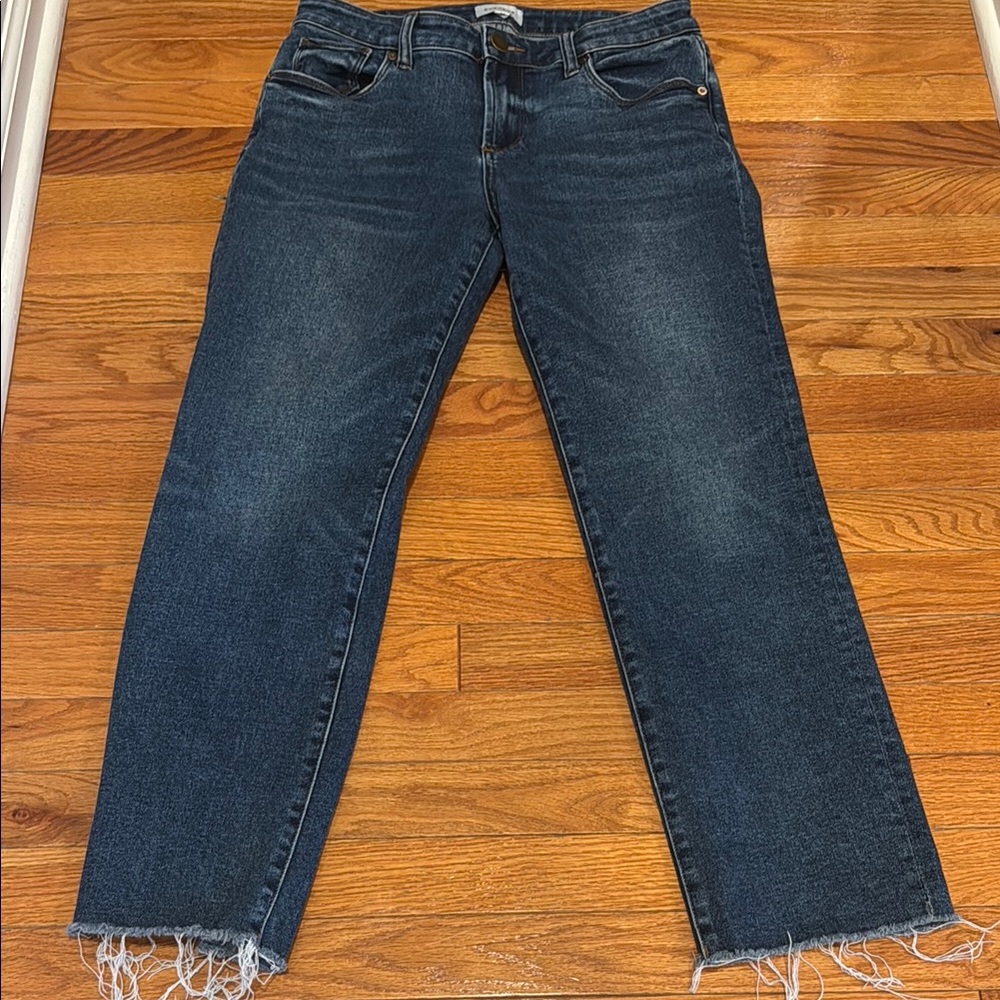 Evereve Blue Ankle Cropped Jeans with Classic Denim Style